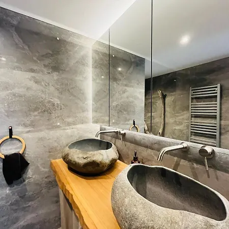 Apartmán Modern Haven With Garden *